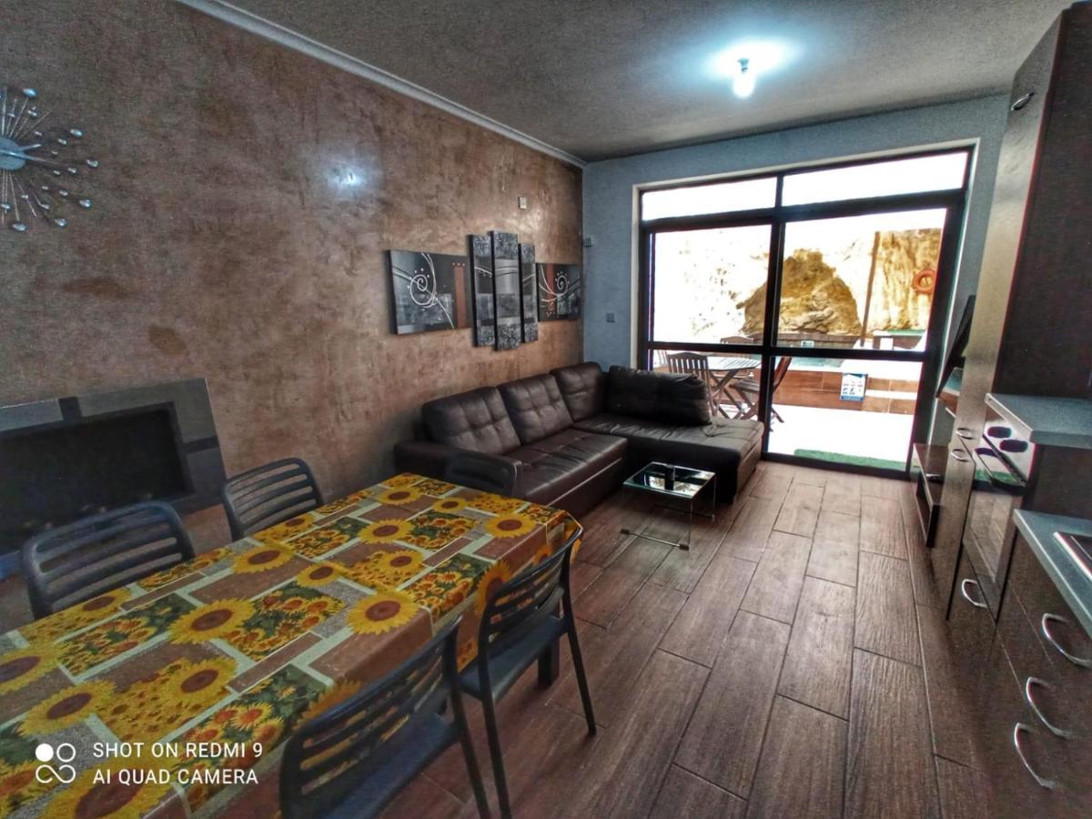 Town House With Private Pool In Village Centre Kalkara Exterior photo